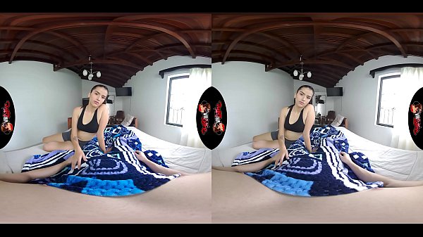 VRLatina - Sultry Gym Bunny Latina Vigorous Hammer - VR