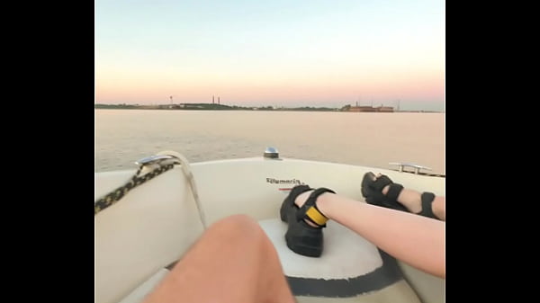 Sex Boat Public And Undressed Beach - 4 Gals