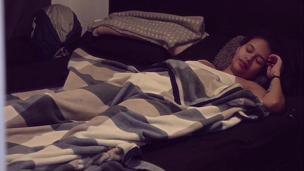 Sweetheart Santana Masturbates In The Morning