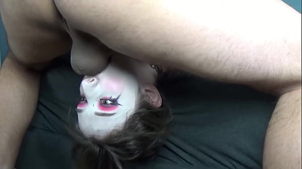 Mad Moxxi Gets Forceful Head Hanging Gullet Smash Of A Lifetime! Fucking Testicles Intense Jizz In Gullet As She Stares Forward!