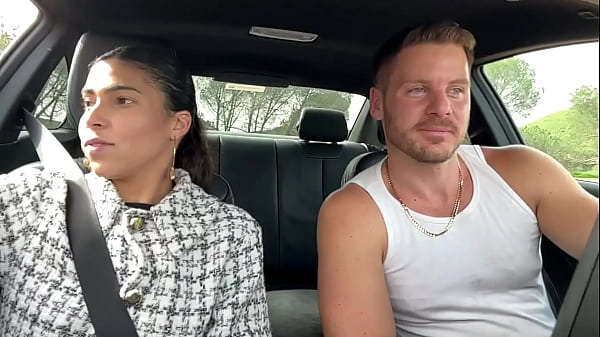 Uber Driver Gets Lucky - Fucking Amazing COUGAR In The Car