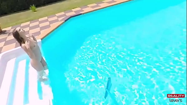 Charming The Poolboy In POV