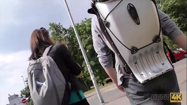 HUNT4K. Fella Pays Attractive Tourist Money For Quickie At His Place