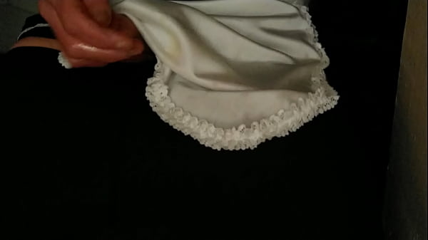 Housemaid Plows Dildo