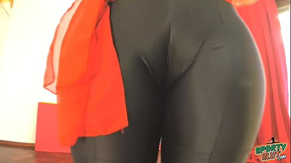BEST REAR 2015! Working Out In A Black BodySuit. Love Fiona!