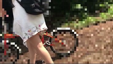 Japanese Cheerleaders: Fake Video Shoot