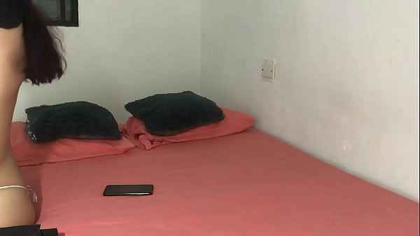 Hermanastro Me Ayuda A Practicar Sexo Antes De Mi Cita