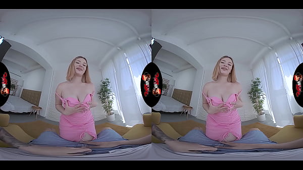 VRLatina - Beautiful Spanish Vixen With Alluring Boobs VR Experience