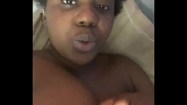 Responding To Mean Comments As An Adult Industry Content Creator / Pornstar