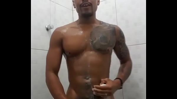 Eai Minhas Cachorras Bora Tomar Banho (insta @Castro.marcello ) Marcelopauzao.com