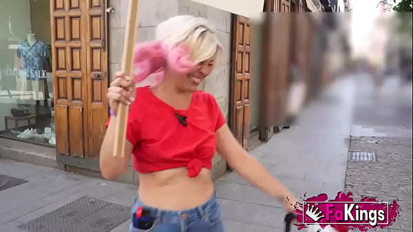 No Summer Without A Kiss From Sandra V! MATURE Picks Up Randy Dudes In The Street