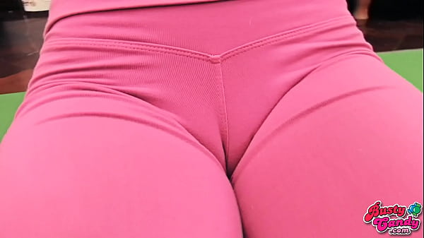 Cameltoe Cutie Fat Ass Massive Naturals In Tight Spandex Booty