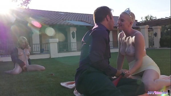 Graduate Honey Pussybanged By Her Date