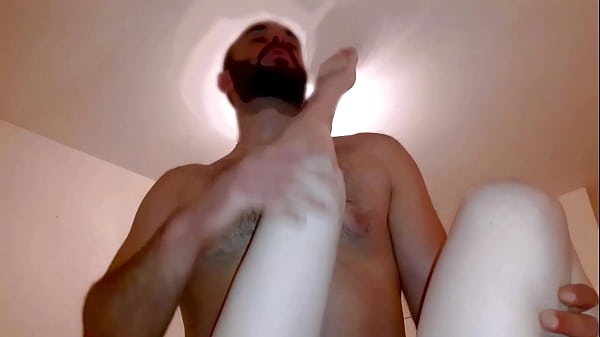 WORSHIPPING AND SCREWING THE DELICIOUS TWAT OF MY PLATINUM WHITE SKINNED RUSSIAN FRIEND BEFORE CUMING IN HER MAW SHE GUZZLES ALL OF IT