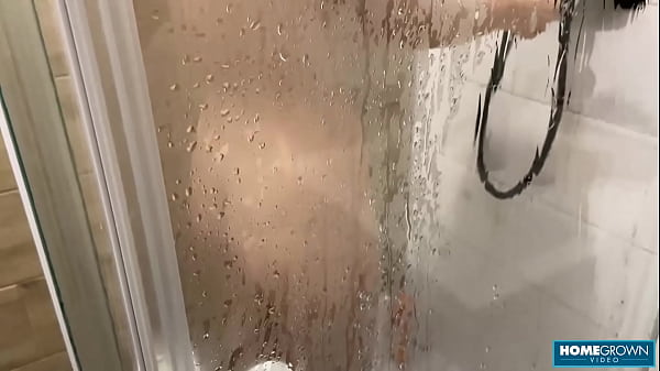Beautiful Chick Got Her Slit Stretched By A Huge Rod