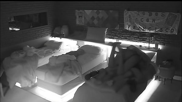 MARIAN HABLA CON EL MIEMBRO DE FRANCISCO.... GH2015