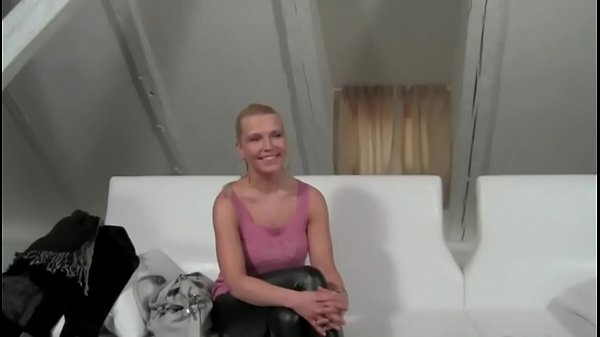 1-Fake Agent Deepfucking Lustful Coed On Couch-2015-04-23-00-55-044