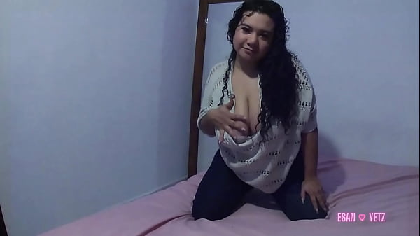 Hermosas Tetas Me Bailan Y Me Seducen Al Ritmo Del Beat