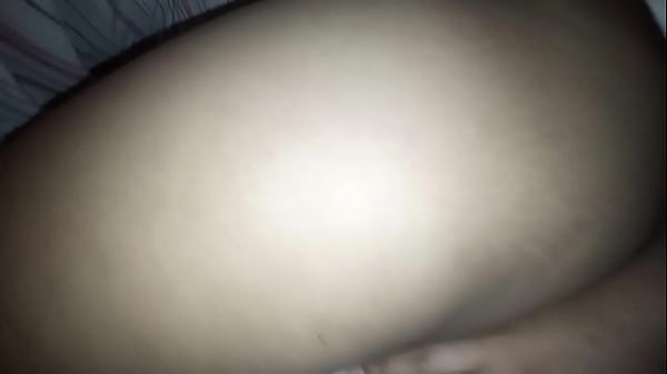 Mi Esposo Me Espía Y Me Manosea Mientras Me Despierto