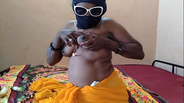 सींग वाली चाची की चूत