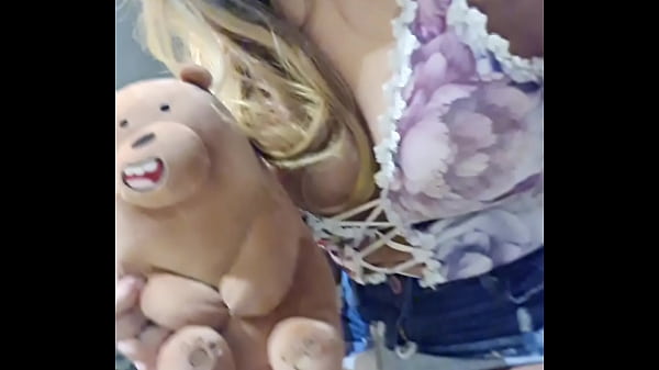 Ursinho Ciumento... Nao Me Deixa Provocar Por Ai Quer Ver?... Bolivianamimi.tv
