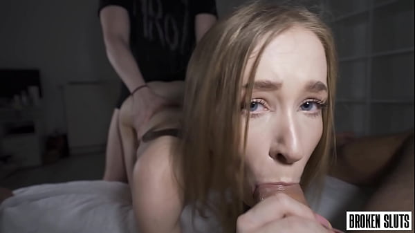 TINY DOLL GETS CRUSHED - First Fierce Threesome After The Photo Shoot - Nata Gold