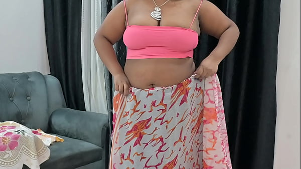Indian Bhabhi Sexy Tits