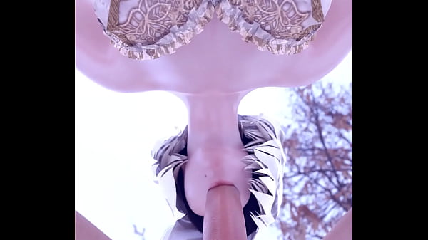 2B Scorching Oral In Cold Nature Close Angle