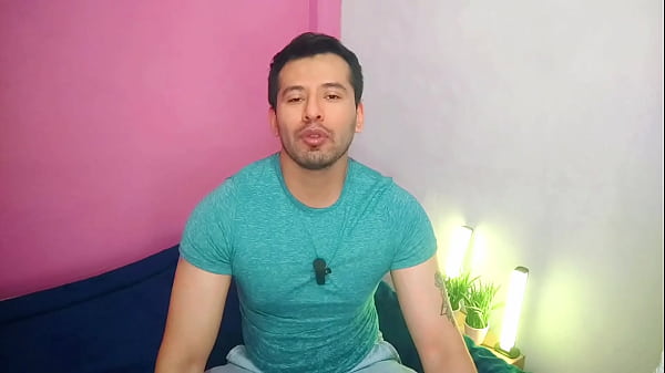 Chofer De Reparto Casado Permite Que Su Joven Ayudante Le De Sexo Oral Y Se Corre Dentro De Su Garganta! Relato Sexual