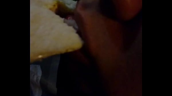 Oral With Sanguches De Miga