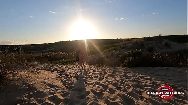 The Most Polished Sultry Of Xvideos Grazing Her Big Push In The Beach Of Campeche Florianopolis-Sc / Melody Antunes / Complete On Xvideosred