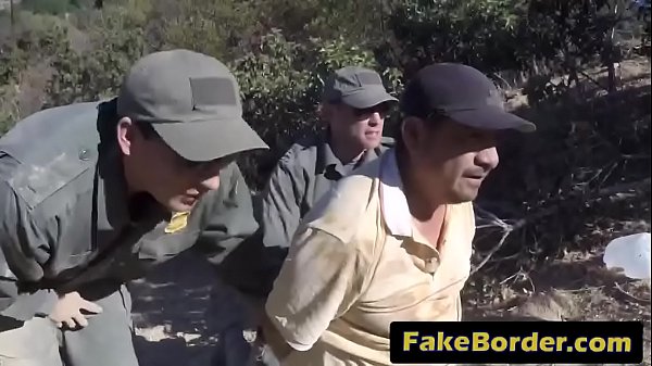 Fakeborder-1-3-17-strip-search-leads-to-hot-sex-72p-2