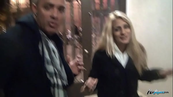 Gabriela Lozano Y Rafa García Follando En El Ascensor