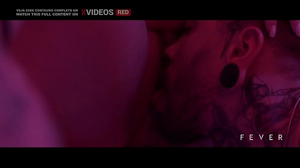 Fodendo Gostoso A Novinha Na Banheira (Trailer Do Filme ''Sunken Baloons'')