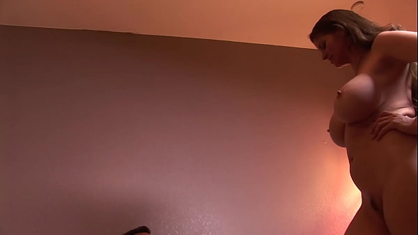 June Summers Takes Hard Rod Intense And Pleads For An Internal Finish