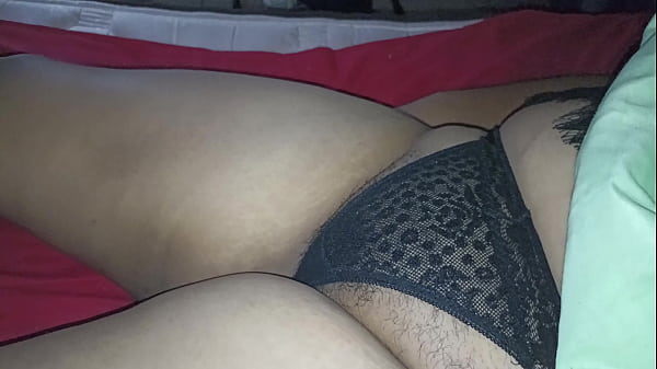 [Karmico][Mañanero] Camel Toe De Mi Esposa De Madrugada La Grabo Sin Que Se De Cuenta 4K