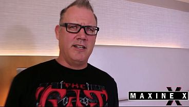 Maxine X Slurps Tommy Utah's Dick As The Steamy Wife Tricks On Her Hubby!