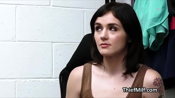 Barely-legal And Hotwife Suspect Coaxes Officers Oversized Black Shaft
