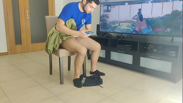 Mommy With Thick Rear Fucked Me In A Chair When Find Out I Was Masturbating