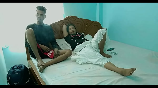 Indian College Girl Sexy Sex With Junior Schoolgirl Hindi Audio Gritty Sex