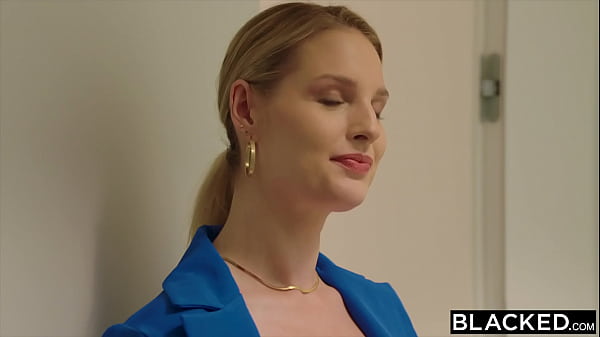 BLACKED BBC-thirsty Bonni Will Do Anything For Her Client
