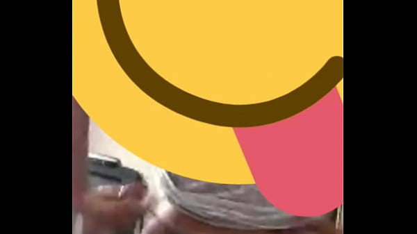 Mi Tía Me Enseña Su Culote En Hilo Dental