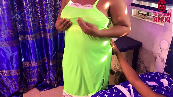 HUGE BOOTY AFRICA STEPMOMMY IS HAPPY TO MEET STEPSON EXPOSED AND VIGOROUS, AND IMMEDIATELY PLUG HIS POLE INSIDE HER DRIPPING CUNT. DELIGHT ON 4K