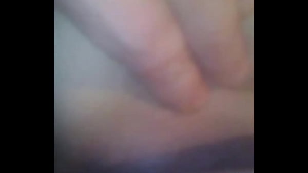 MASTURBANDO A MI AMIGA CALIENTE