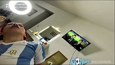 Mundial De Fútbol.Argentina Campeón Del Mundo.Mi Madrastra No Deja Mi Verga Ni Siquiera Cuando Juega La Selección .Madrastra Feliz , Su Hijastro Es Dotado! Face Shot