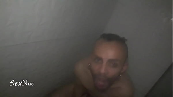 Sizzling Bath Porn