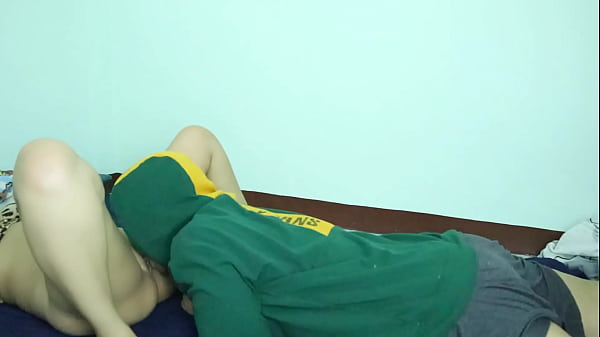 คลิปหลุดวัยรุ่นไทย เลียหีน้องนิวโคตรหวานเลย New241New