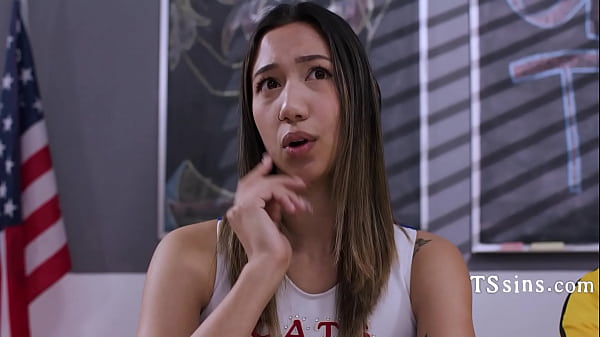 Trans Cheerleaders Audition Makes Everyone Drenched (Trans On Female)