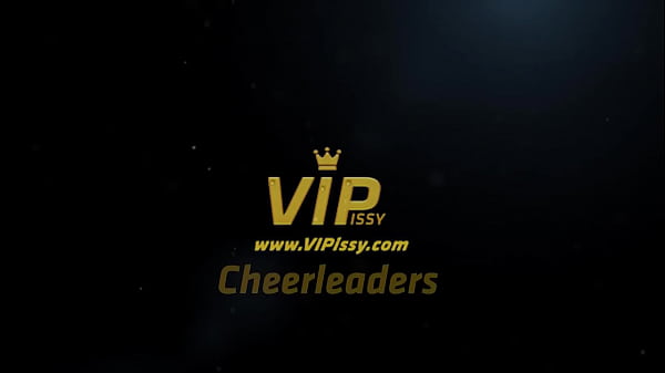 Cheerleaders D. Piss After Practice - Lesbian Pissing