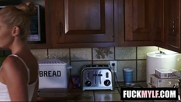 DAMN Chesty COUGAR Hardcore Savage Ramming Aaliyah Relish, Mike Mancini